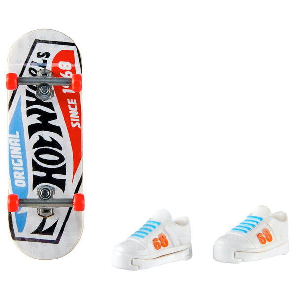 HW Skate Champ Hot Wheels Skate Fingerboard and Shoes – Square Imports