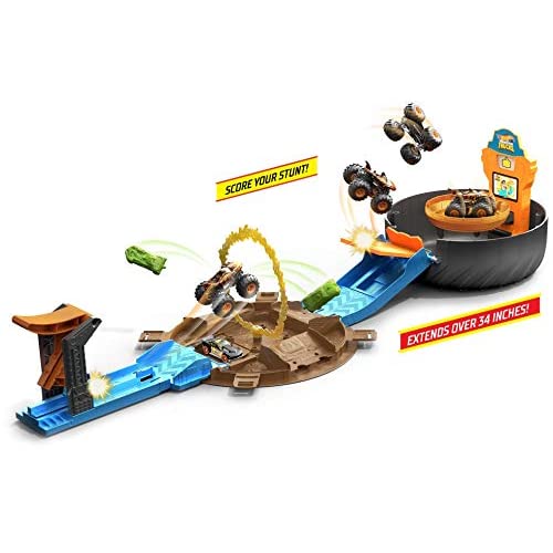 Hot Wheels Monster Trucks Stunt Tire Play Set