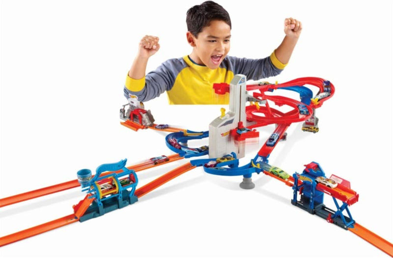 Hot Wheels Mega Metropolis Track Set