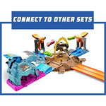 Hot Wheels Monster Trucks Stunt Tire Play Set