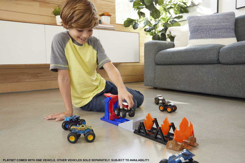 Hot Wheels Monster Trucks Fire Through Hero Playset