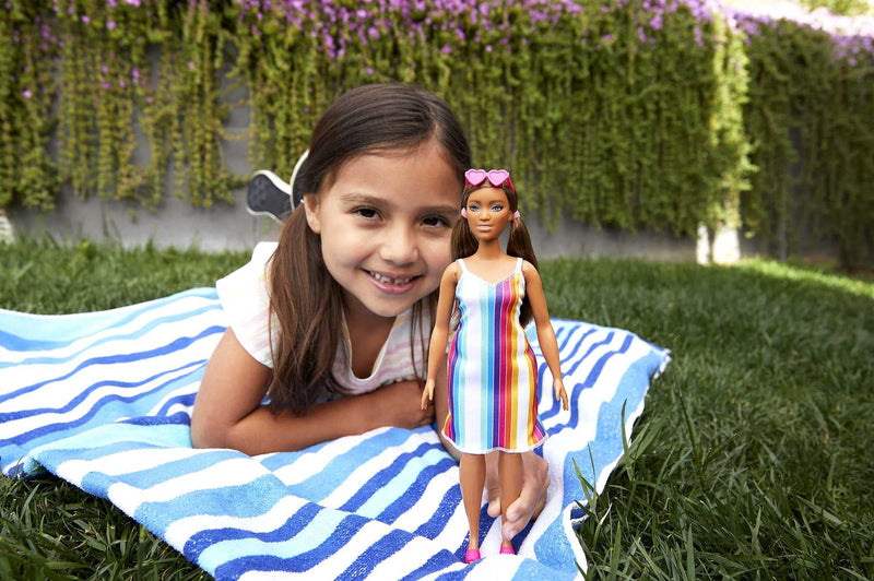 Barbie Loves The Ocean Beach-Themed Doll (11.5-inch Curvy Brunette), Made from Recycled Plastics