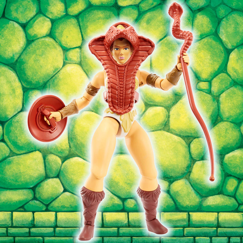 Masters of the Universe Origins Teela 5.5-in Action Figure, Battle Figure for Storytelling Play and Display