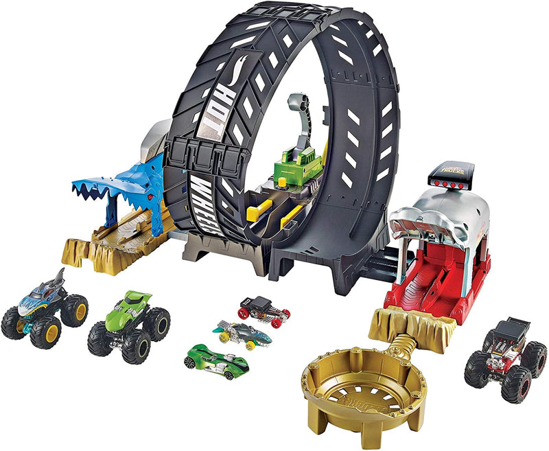 Hot Wheels Monster Trucks Epic Loop Challenge Playset