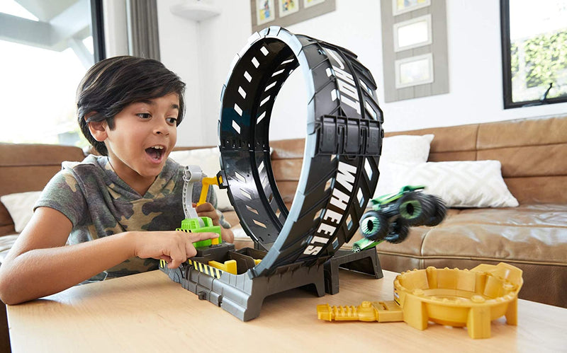 Hot Wheels Monster Trucks Epic Loop Challenge Playset