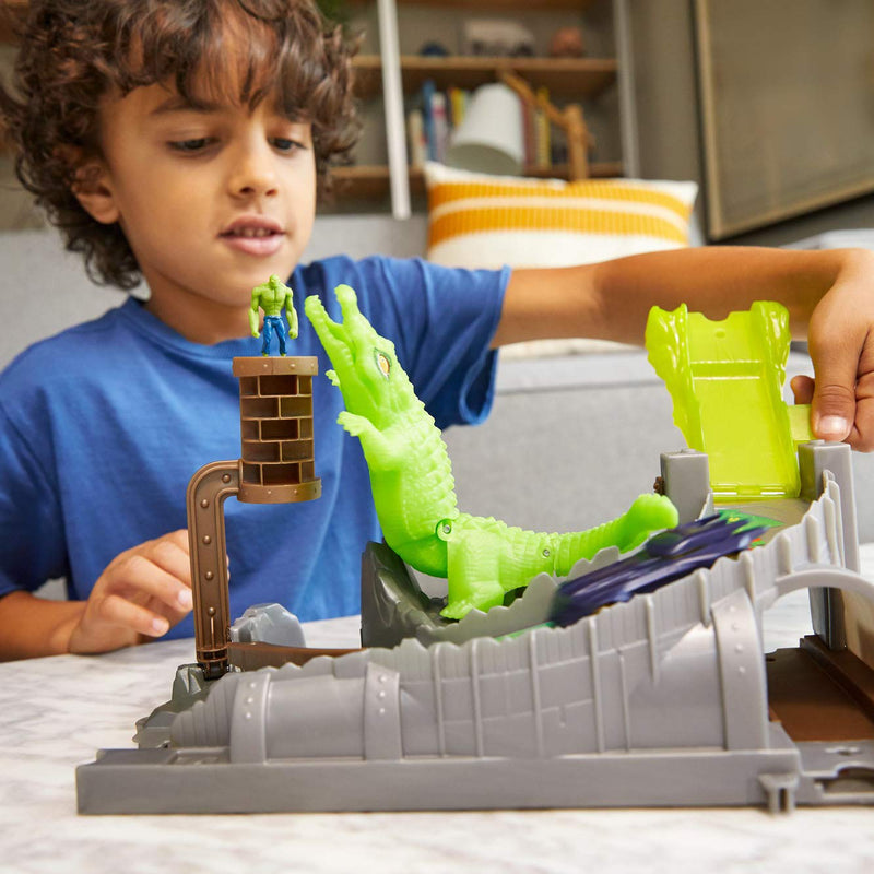 Hot Wheels DC Killer Croc Playset