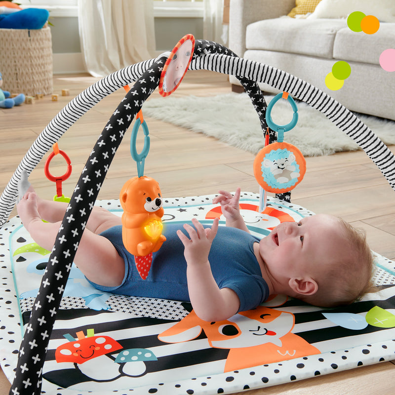 Fisher-Price 3 in 1 Music, Glow & Grow Gym, Infant Activity Play Mat for Tummy Time, Take Along
