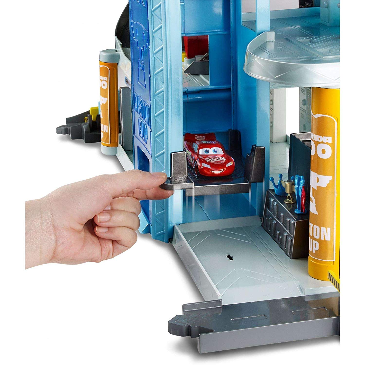 Disney Pixar Cars 3 Florida Speedway Mega Garage Square Imports