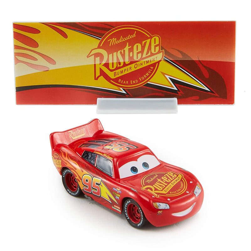 Disney/Pixar Cars 3 Lighting McQueen Die-cast Vehicle with Accessory