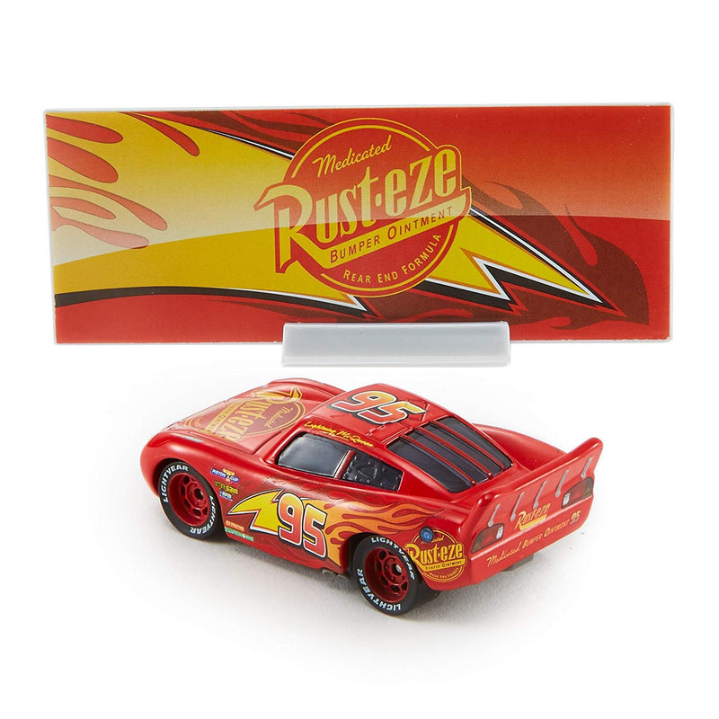 Disney/Pixar Cars 3 Lighting McQueen Die-cast Vehicle with Accessory
