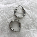 Women's Fashion Oversize Hoop Statement Earrings