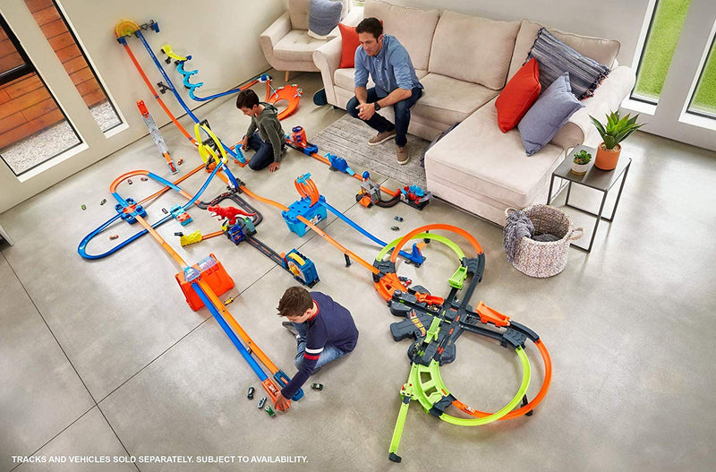 Hot Wheels Colossal Crash Track Set