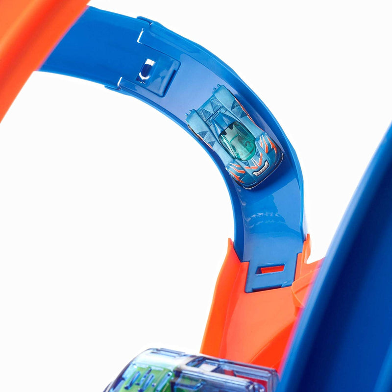 Hot Wheels Corkscrew Crash Track Launch Set with One Vehicle