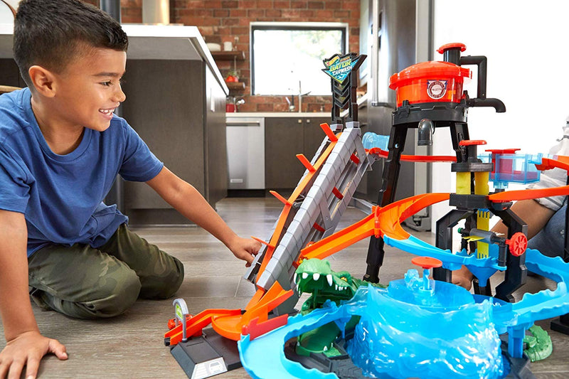 Hot Wheels Ultimate Gator Car Wash Playset Square Imports