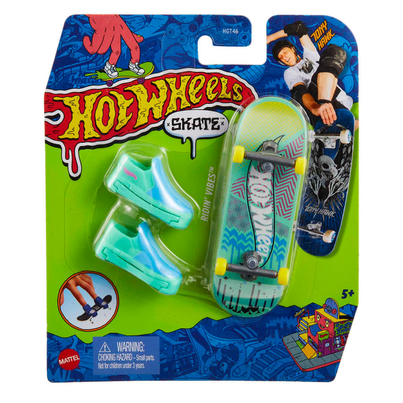 Hot Wheels Skateboard Ridin'Vibes with Tennis
